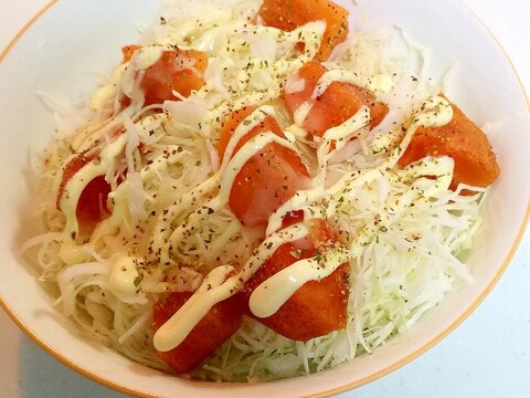 千切りキャベツと柿のシーザーサラダ